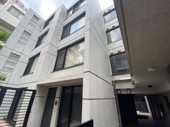 アレーロ市谷台町(ALERO市谷台町)の物件内観写真